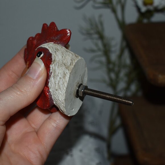 Rustic Country Farmhouse Resin Rooster Chicken Animal Drawer Knob - Picture 7 of 8